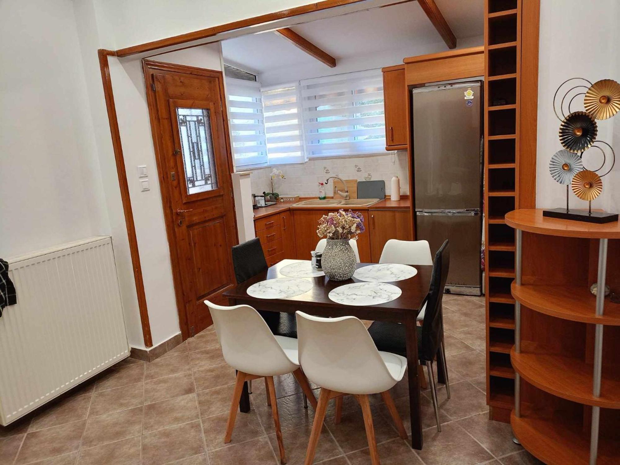 Dimitra'S Apartament Corinth エクステリア 写真